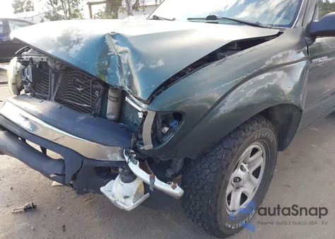 2001 Toyota Tacoma z USA, uszkodzony, nr VIN 5TEVL52N01Z878726